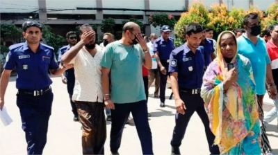 জুয়ার আসরে ব্যস্ত যুবদল নেতা-বিজিবি সদস্য, আটক ৮