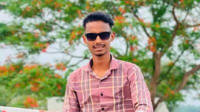স্ত্রীকে হারিয়ে ক্ষোভে নিজ শরীরে আগুন দিল যুবক