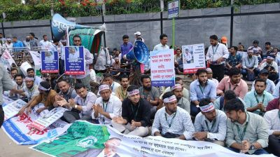 ইসলামী ব্যাংক ঘিরে আজও মুখোমুখি দুই পক্ষ, মতিঝিলে উত্তেজনা