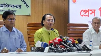 ‘কয়েকটা ককটেল-বাসে আগুন দিয়ে সংকট তৈরি করা যাবে না’