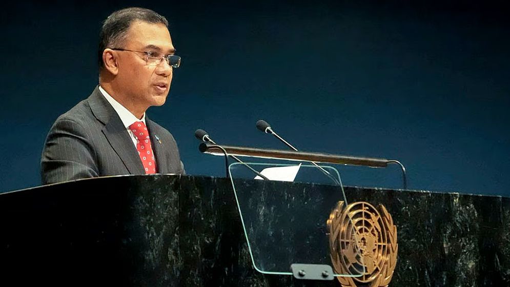 নিউইয়র্ক থেকে দেশের পথে প্রধানমন্ত্রী  