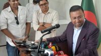 পুতুলের ওই পদে দায়িত্ব পালনের মতো যোগ্যতা ছিল না: হুমায়ুন কবির