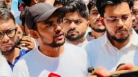 রাড্ডা ক্লিনিক দখল করতে দেওয়া হবে না: আসিফ মাহমুদ