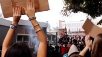 জেন-জির বিক্ষোভে উত্তাল ফ্রান্স  