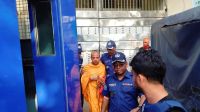 মায়ের অন্ত্যেষ্টিক্রিয়া সম্পন্ন, ফের কারাগারে চিন্ময় দাস