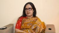 ডিএজির বিরুদ্ধে ব্যবস্থা নিতে রুমিন ফারহানার আইনি আবেদন