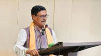 ঢাকা বিশ্ববিদ্যালয় সিনিয়র মাদ্রাসায় পরিণত হয়েছে 