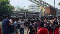 ছাত্র আন্দোলনে অচল বিশ্ববিদ্যালয়