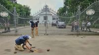সুপ্রিম কোর্টের সামনে ককটেল বিস্ফোরণ