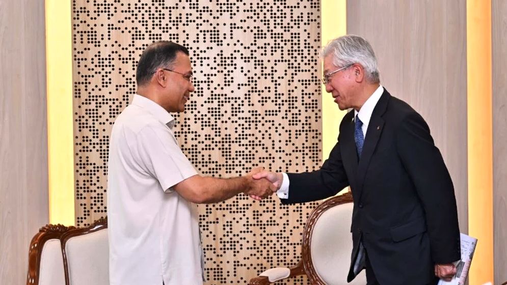 হাইব্রিড ইলেকট্রিক গাড়ি বানাবে টয়োটা, উৎপাদন শুরু ২০২৭ সালে