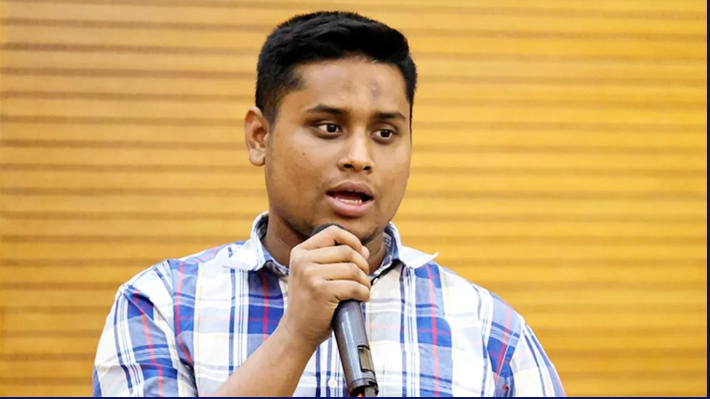 সংবিধান সংশোধন কমিটিকে ‘আমরা-মামুরা’ বললেন হাসনাত
