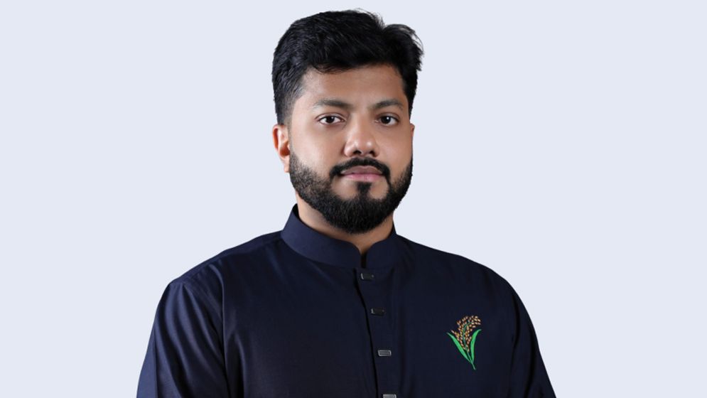 ইশরাকের পদত্যাগপত্র গ্রহণ করেছেন রাষ্ট্রপতি, প্রজ্ঞাপন জারি