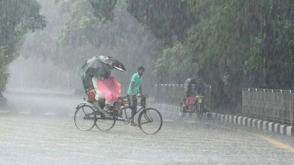সারা দেশে বজ্রবৃষ্টির আভাস