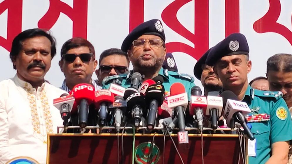 পূজার নিরাপত্তায় সিসি ও বডি ক্যামেরায় নজরদারি করা হচ্ছে