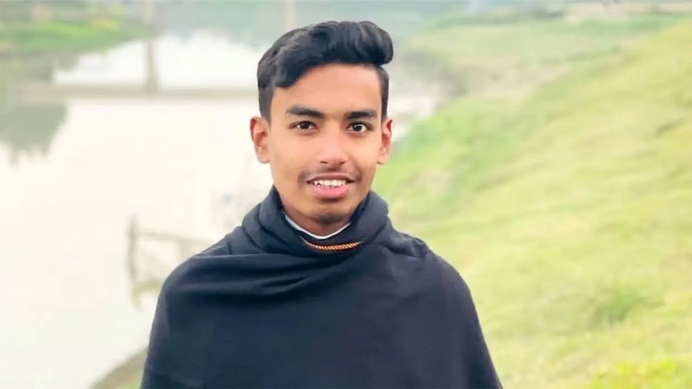এবার বিমানবন্দরে আটকে দেওয়া হলো সেই আলোচিত মাহদীকে