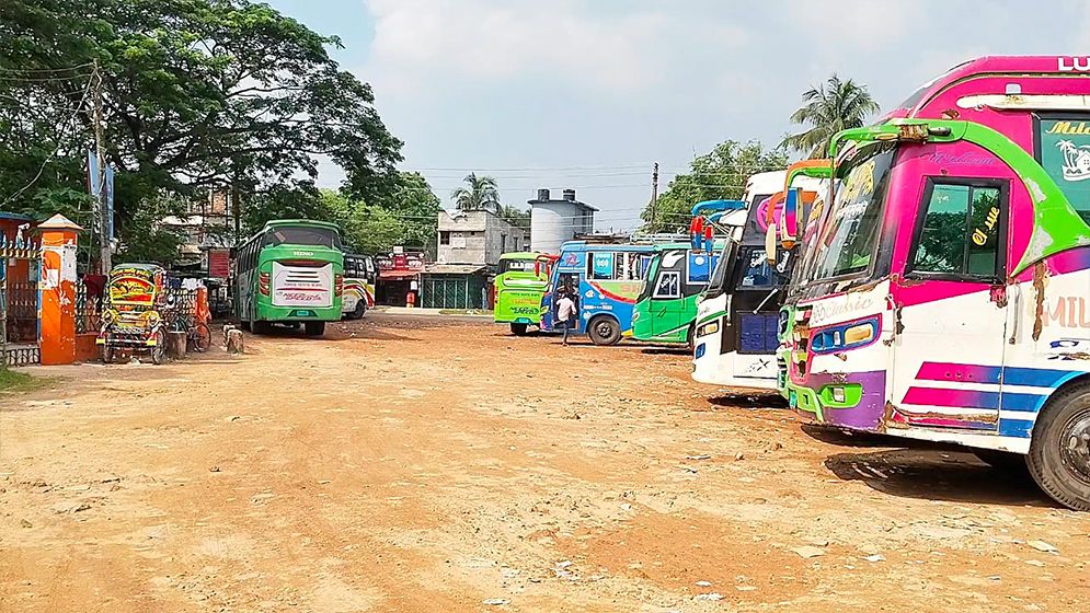 ৩ যুগেও হয়নি আধুনিকায়ন, কাদাপানিতে নাগরিক সুবিধার সংকট