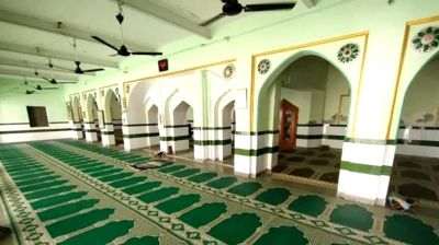 মোদির বাসভবনের পাশে ঐতিহাসিক মসজিদ খালি করার নির্দেশ