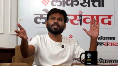 অভিজিৎ দীপকে দিল্লি বিমানবন্দর থেকে আটক