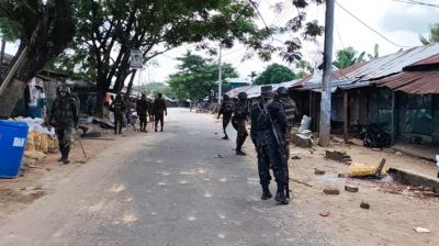 সাজেকে আইনশৃঙ্খলা বাহিনীর সঙ্গে অবরোধকারীদের গোলাগুলি