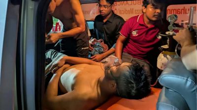 মীমাংসা করতে গিয়ে সংঘর্ষে ছাত্রদল নেতাসহ আহত ৪