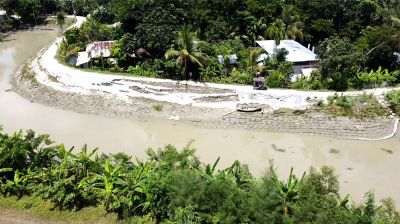 দেড় কোটির বেড়িবাঁধ টিকলো না দুই মাসও