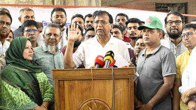 রাস্তা-ফুটপাতে অবৈধ দোকান বসালেই মামলা ও মালামাল ক্রোক: ডিএসসিসি প্রশাসক 
