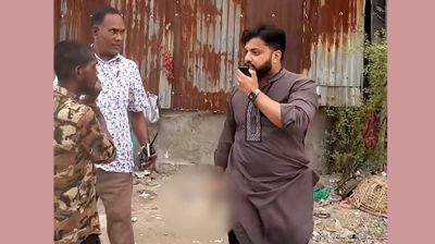 মাদকের আস্তানায় পিস্তল হাতে প্রতিমন্ত্রী ইশরাকের অভিযান 