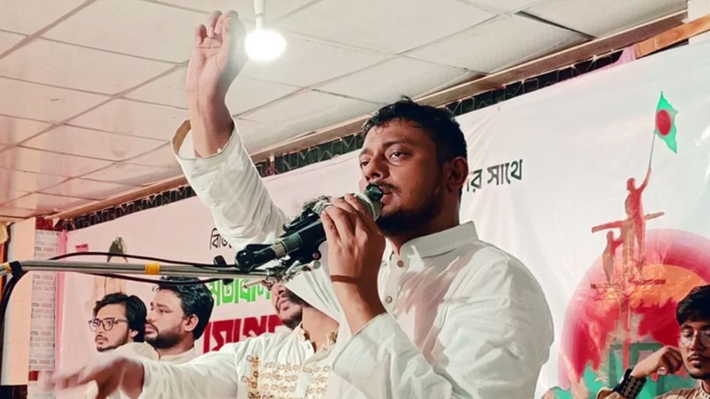 ‘নির্বাচন কমিশনার ও প্রতিমন্ত্রী হা-ডু-ডু খেলছেন’  