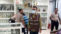 সালমান মুক্তাদিরের শ্বশুরের মদের ৪ গুদাম সিলগালা