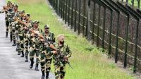 বাংলাদেশি দুই পুলিশ সদস্যকে ধরে নিয়ে গেল বিএসএফ