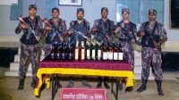 বিজিবির অভিযানে মিলল ভারতীয় মদ, কারবারিরা উধাও